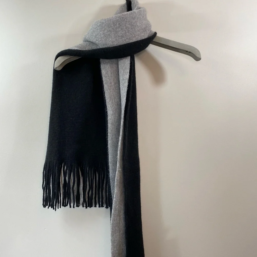 odiva long scarf